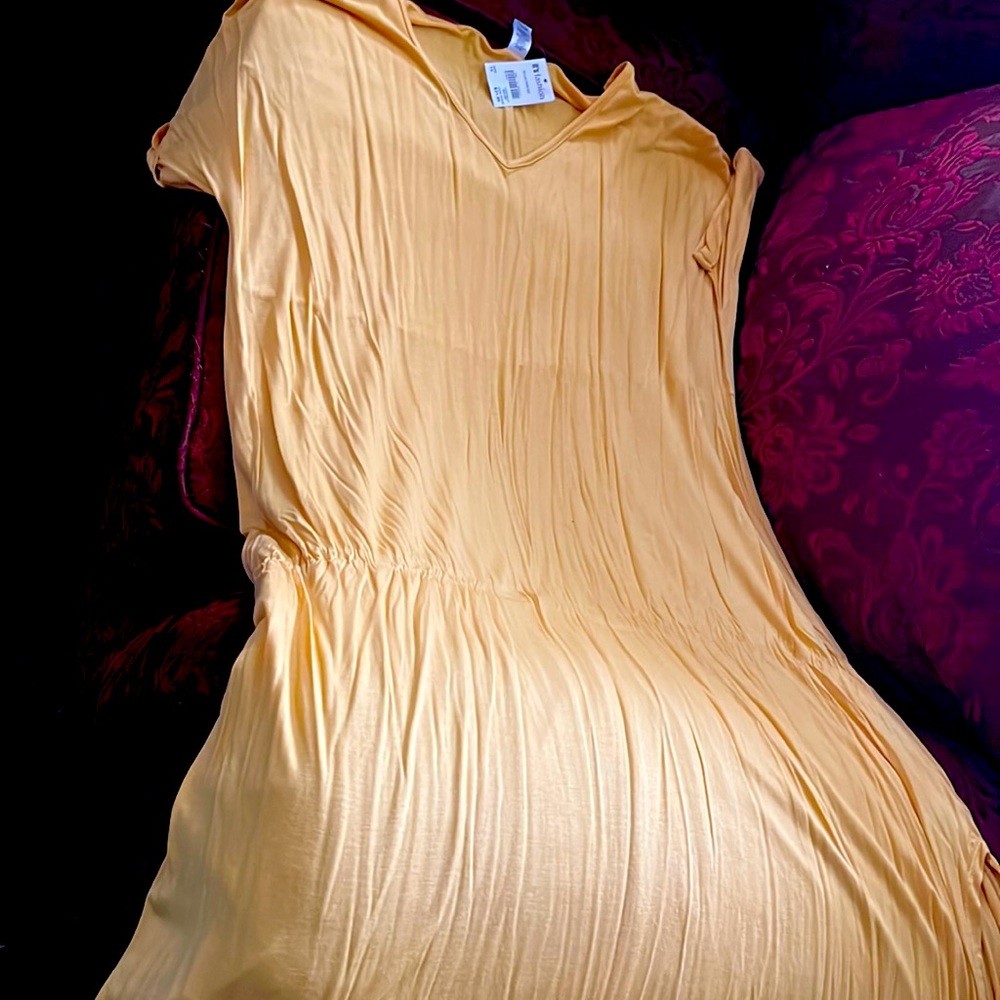 Yellow dress